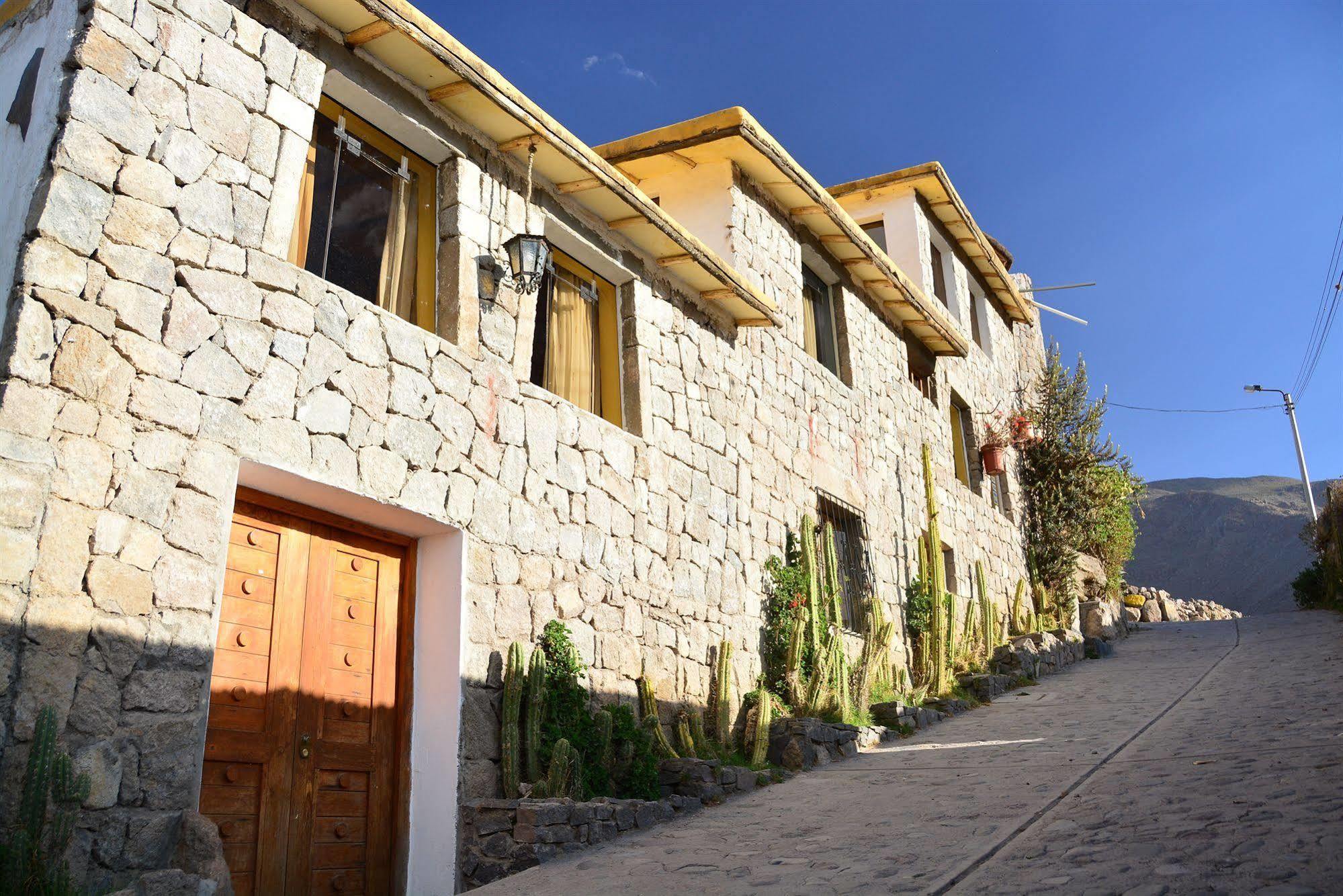 Hotel Kuntur Wassi كاباناكوند المظهر الخارجي الصورة